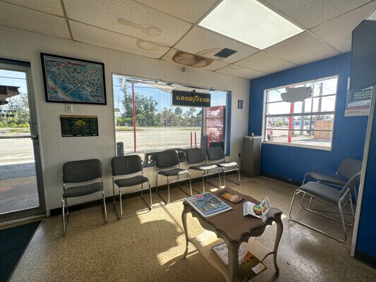 More Photos Of 1590 S McCall Rd, Englewood Auto Repair For Sale