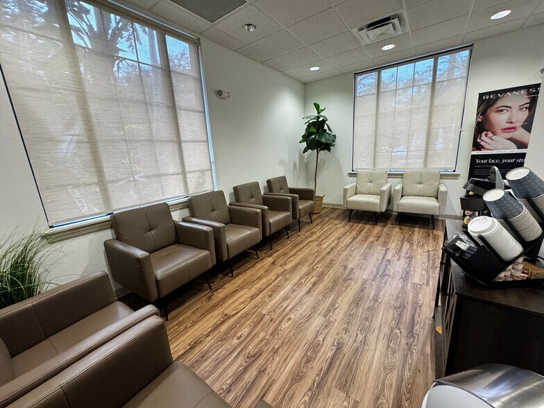 More Photos Of 4691-4695 Old Canoe Creek Rd, Saint Cloud Medical For Lease