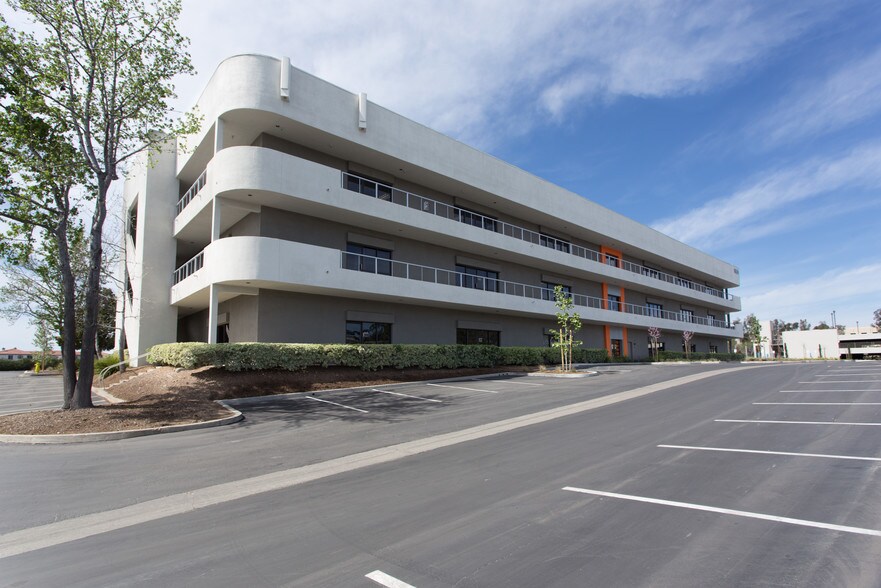 More Photos Of 10650 Treena St, San Diego Office For Lease