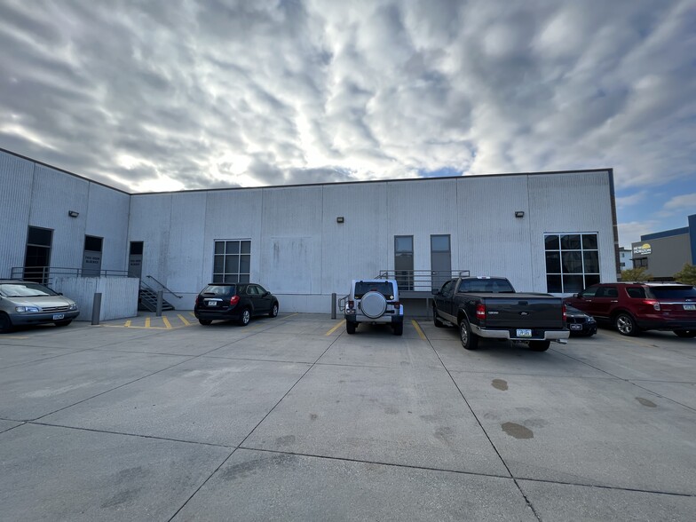 More Photos Of 400 SW 8th St, Des Moines Medical For Lease