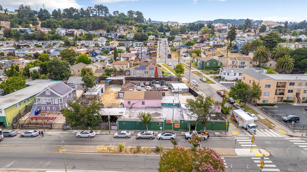 More Photos Of 9370 Macarthur Blvd, Oakland Storefront For Sale