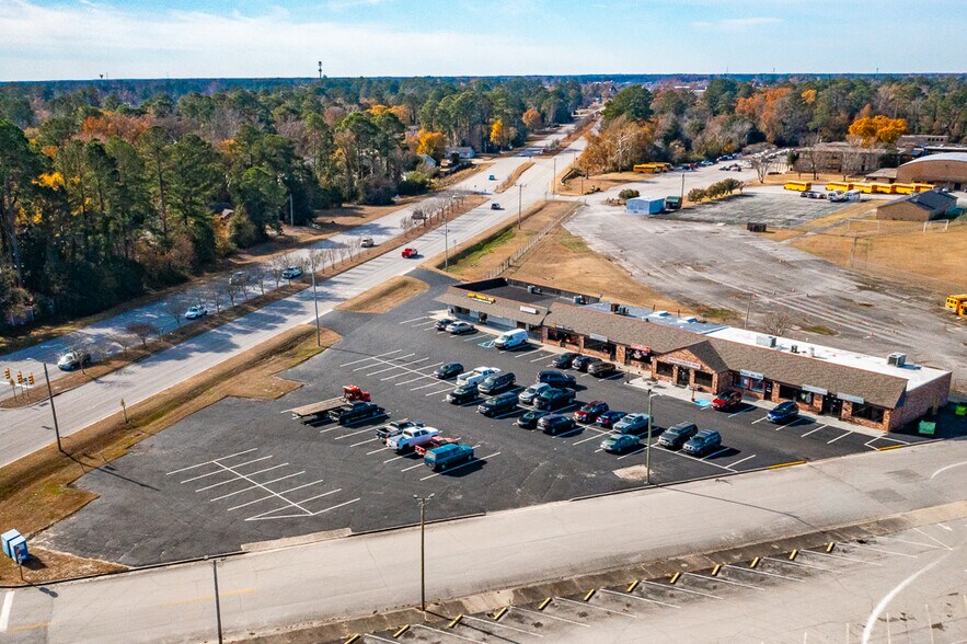 More Photos Of 1904-1918 Dr. Martin Luther King Jr. Blvd, New Bern General Retail For Lease
