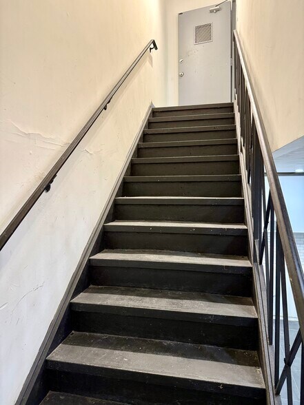 More Photos Of 7929 NE 1st Ave, Miami General Retail For Lease