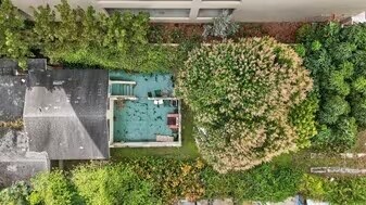 More Photos Of 975 SW 37th Ave, Miami Specialty For Sale