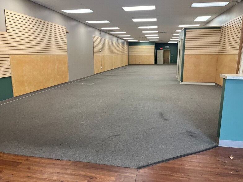 More Photos Of 2800-2866 Street Rd, Bensalem Unknown For Lease