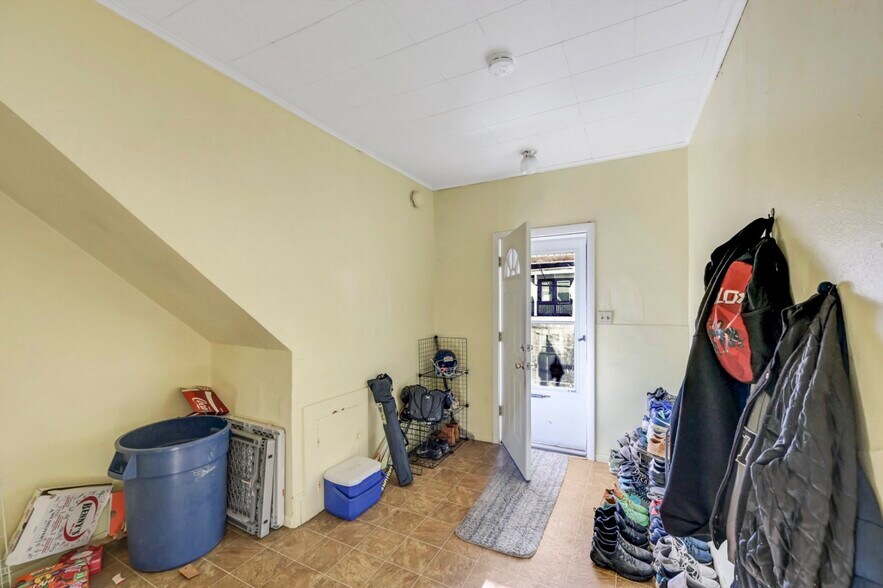 More Photos Of 535 Green Ridge St, Scranton Storefront Retail Residential For Sale