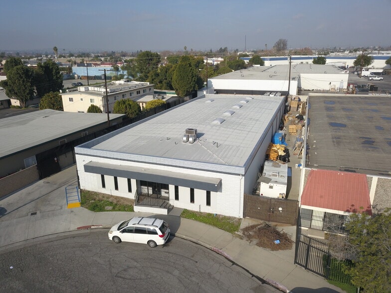 More Photos Of 1703 Floradale Ave, South El Monte Warehouse For Lease