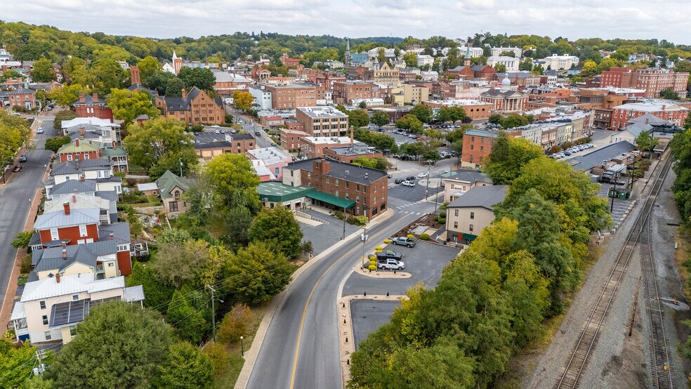 More Photos Of 50 Middlebrook Ave, Staunton Storefront For Sale