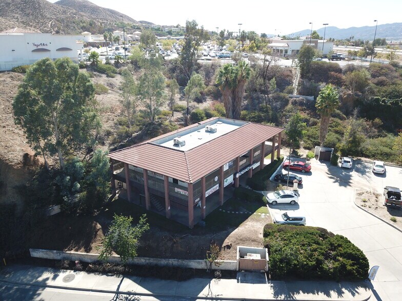More Photos Of 350 Railroad Canyon Rd, Lake Elsinore Office For Sale