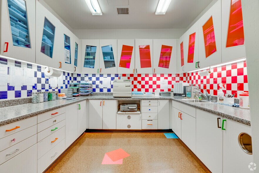 More Photos Of 2180 E State Route 89A, Cottonwood Freestanding For Sale