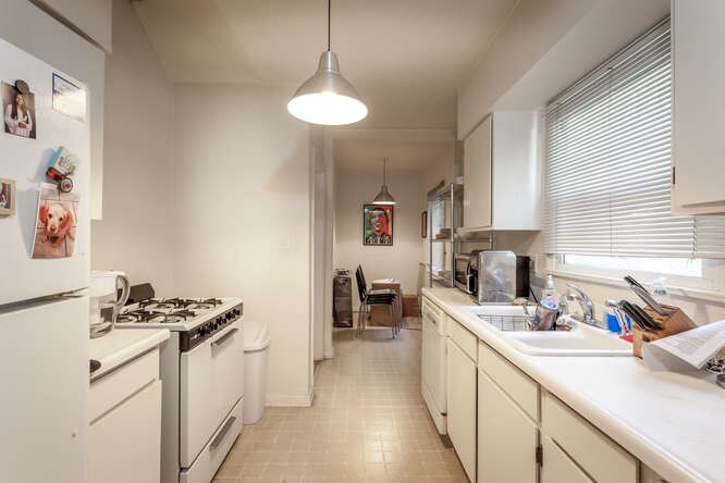 More Photos Of 537-545 1/2 N Orange Dr, Los Angeles Apartments For Sale