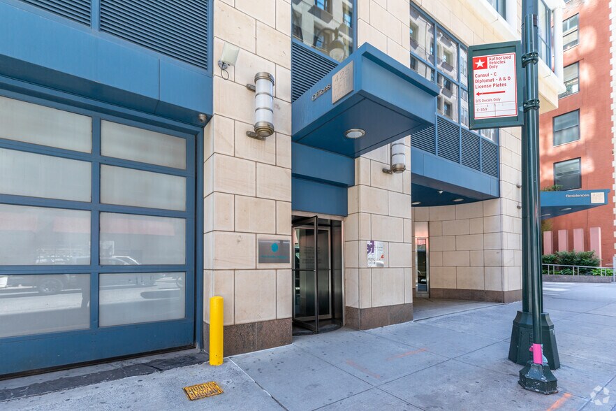 More Photos Of 425 Fifth Ave, New York Apartments For Sale