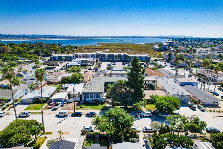 More Photos Of 2125 Reed Ave, San Diego Apartments For Sale