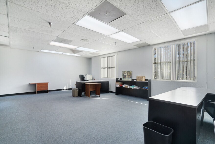 More Photos Of 42232 Rio Nedo, Temecula Refrigeration Cold Storage For Lease