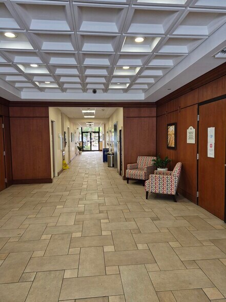 More Photos Of 12989 Southern Blvd, Loxahatchee Unknown For Lease
