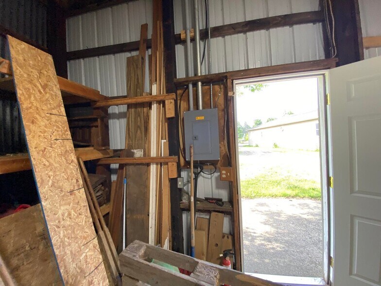 More Photos Of 120 Vreeland St, North Adams Freestanding For Sale