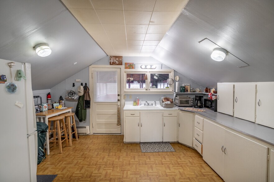 More Photos Of 447-449 NY-31, Bridgeport Apartments For Sale