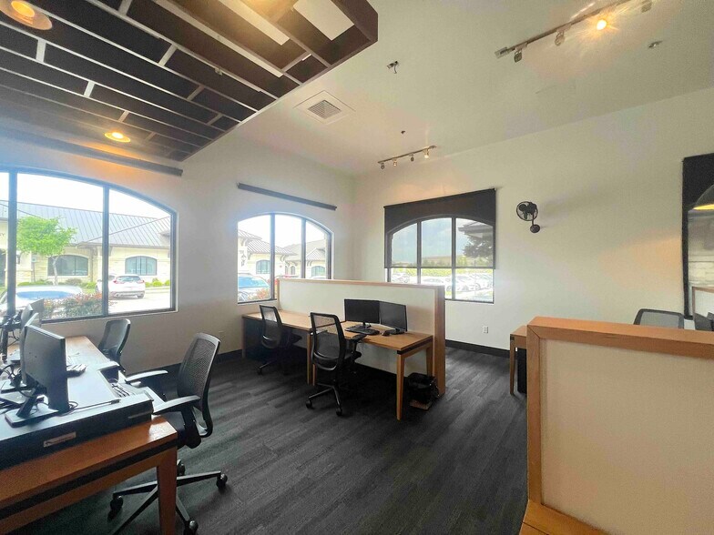 More Photos Of 8501 Wade Blvd, Frisco Medical For Sale