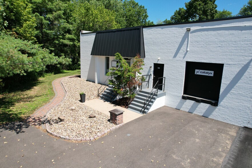 More Photos Of 201-375 Pheasant Run, Newtown Unknown For Lease