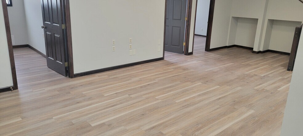 More Photos Of 185 N Brookwood Ave, Hamilton Medical For Lease