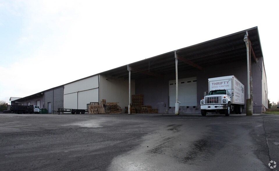 More Photos Of 2700 Angier Ave, Durham Warehouse For Lease