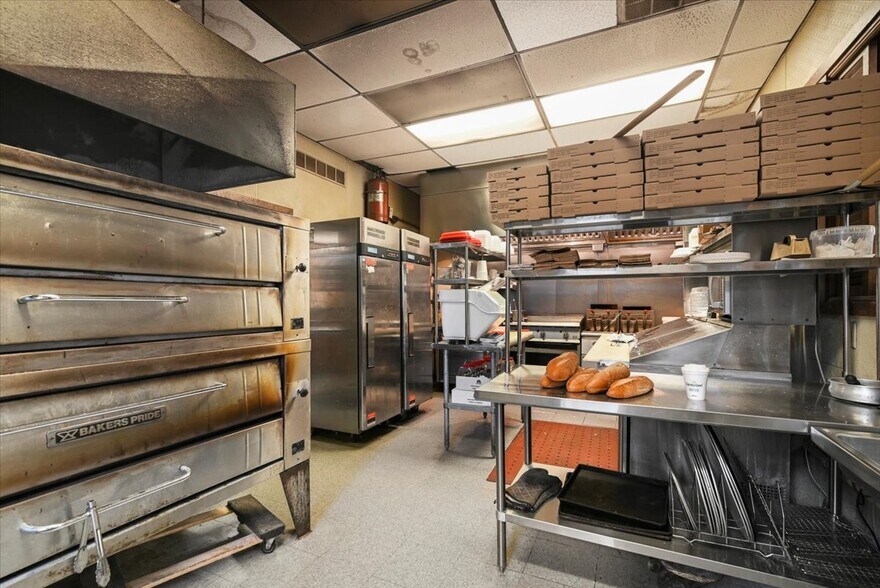 More Photos Of 1904 PA-940, Pocono Pines General Retail For Sale