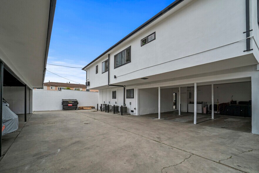 More Photos Of 10934 Burin Ave, Inglewood Apartments For Sale