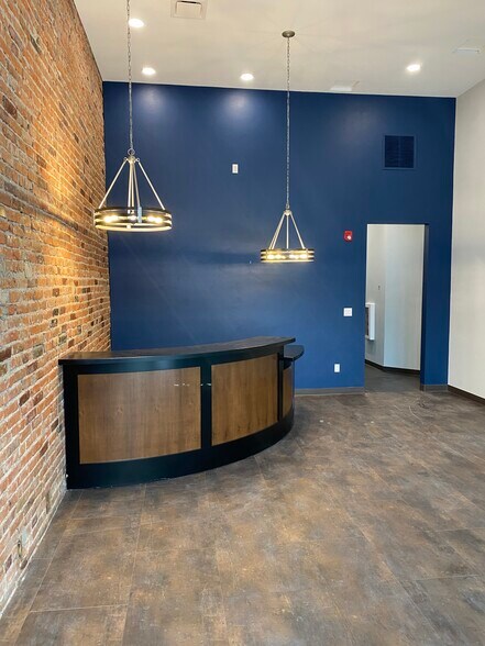 More Photos Of 818 Grand Ave, Glenwood Springs Office For Sale