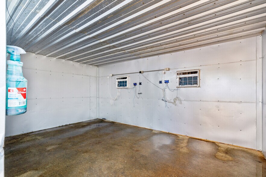 More Photos Of 324 E Highway 6, Iredell Land For Sale