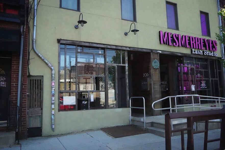 Primary Photo Of 206 E Girard Ave, Philadelphia Storefront Retail Residential For Lease
