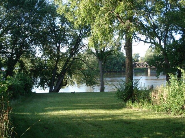 More Photos Of 218 E River St, Rockton Apartments For Sale