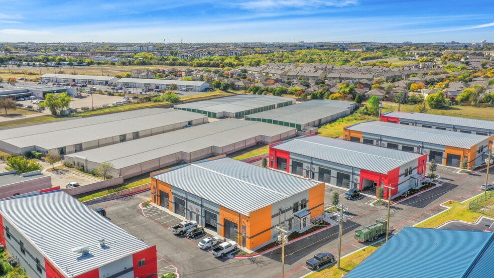 More Photos Of 2100 Double Creek Dr, Round Rock Warehouse For Lease