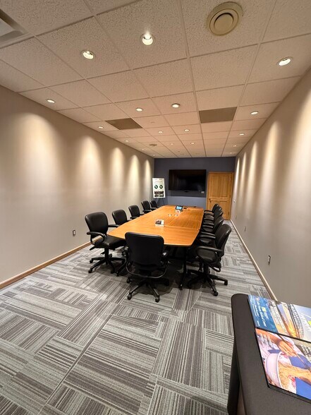 More Photos Of 1979 Holland Ave, Port Huron Medical For Lease