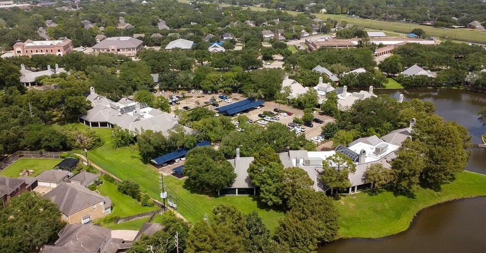 Primary Photo Of 4675 Sweetwater Blvd, Sugar Land Unknown For Lease