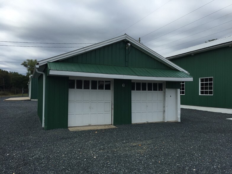 More Photos Of 200 S Post Rd, Aberdeen Warehouse For Lease