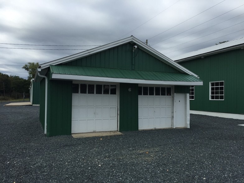 More Photos Of 200 S Post Rd, Aberdeen Warehouse For Lease