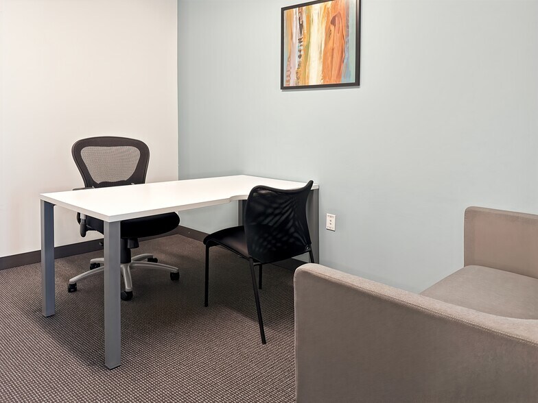 More Photos Of 2447 Pacific Coast Hwy, Hermosa Beach Coworking Space