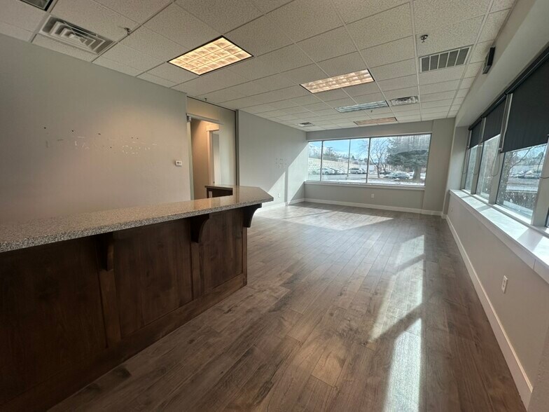 More Photos Of 1365 W Business Park Dr, Orem Office For Lease