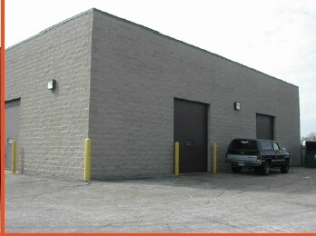 More Photos Of 320 Rocbaar Dr, Romeoville Warehouse For Sale