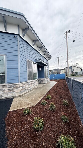 More Photos Of 5010 SE Witch Hazel Rd, Hillsboro Industrial For Lease