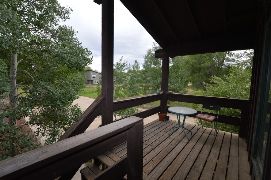 More Photos Of 1412 W Gunnison Ave, Gunnison Apartments For Sale