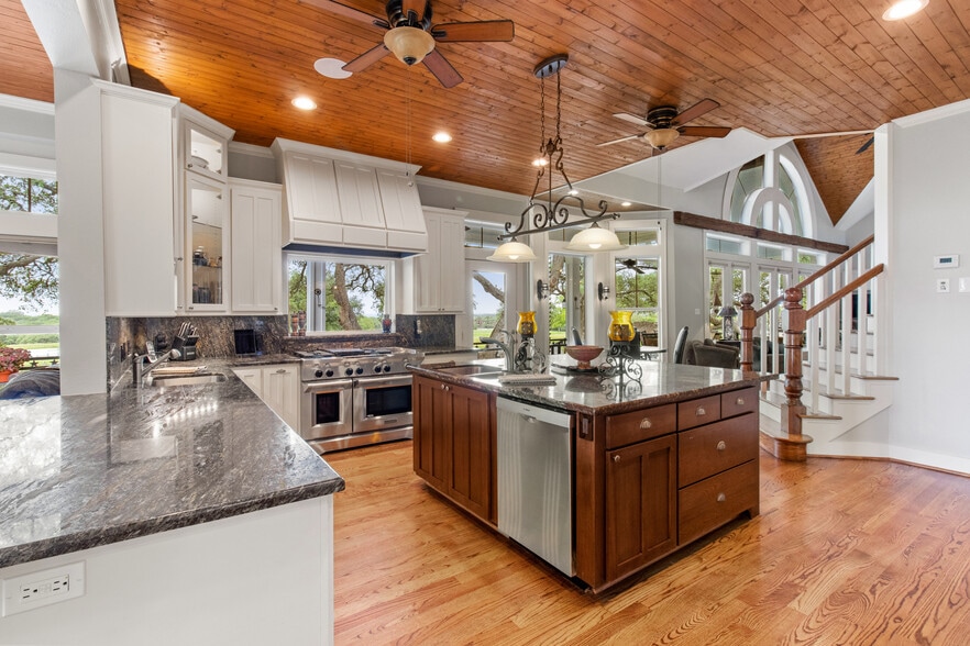 More Photos Of 1007 FM 390 E, Brenham Land For Sale