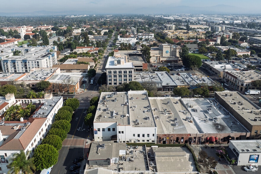 More Photos Of 223 N Harbor Blvd, Fullerton Office For Lease