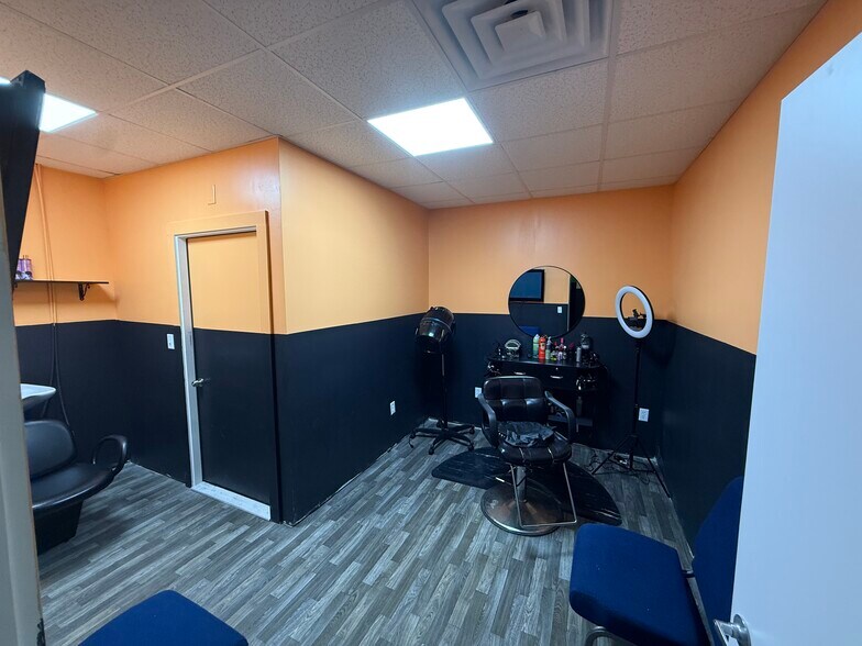 More Photos Of 524 Red Lane Rd, Birmingham Medical For Lease