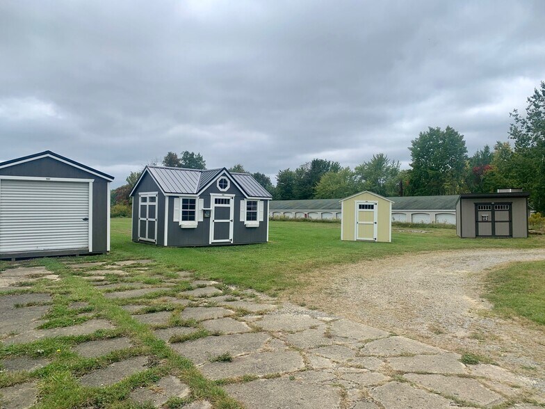 More Photos Of 6978 E State St, Hermitage Specialty For Sale