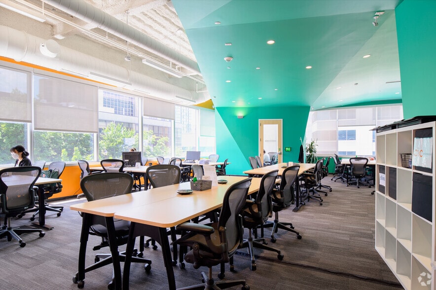 More Photos Of 3675 Market St, Philadelphia Office For Lease