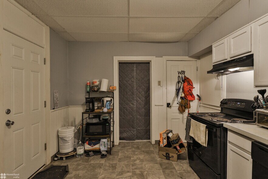 More Photos Of 301 1st St, Slatington Multifamily For Sale