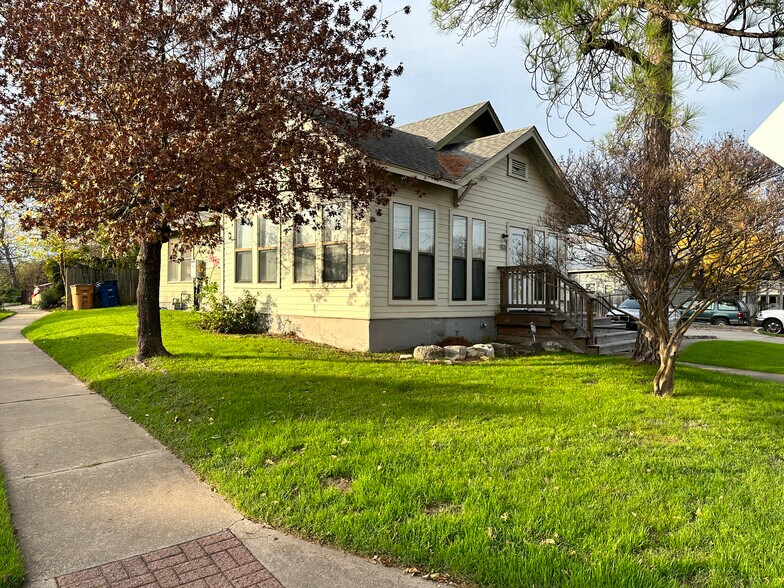 More Photos Of 900 Lydia St, Austin Office For Lease