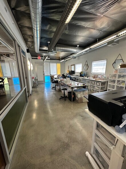 More Photos Of 501 N Larchmont Blvd, Los Angeles Office For Lease