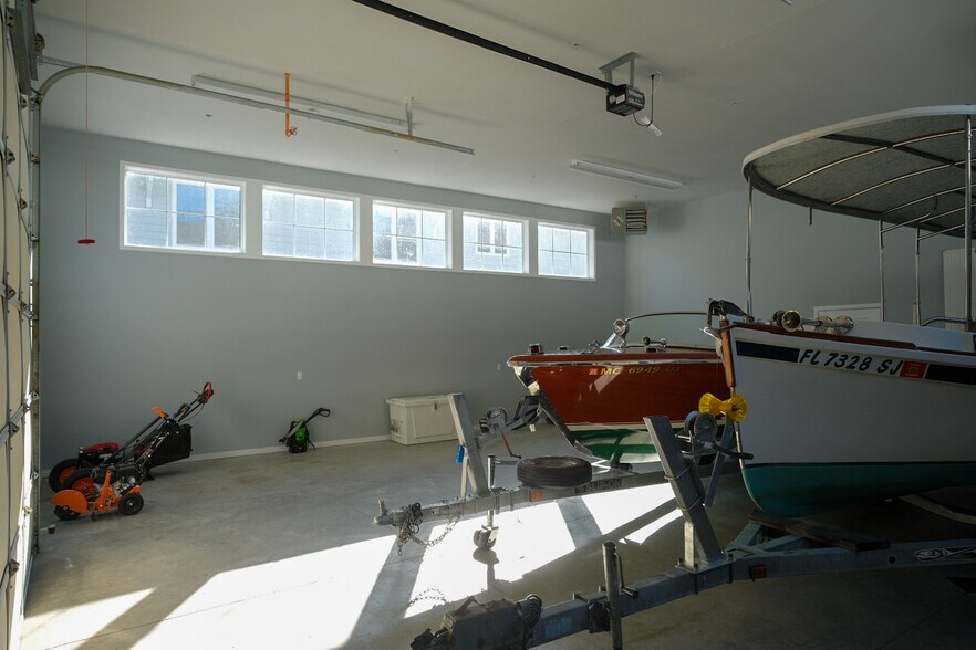 More Photos Of 430 W Center St, Douglas Freestanding For Sale